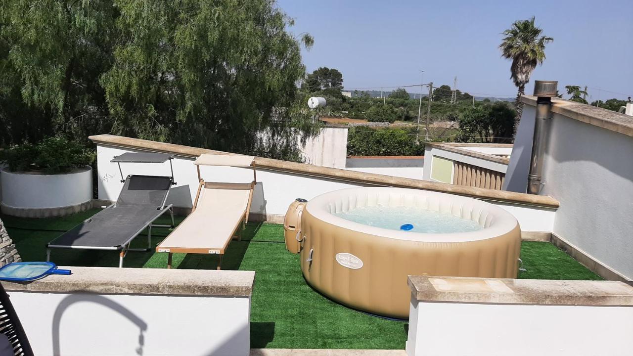Casa Giulia Hotel Tiggiano Bagian luar foto